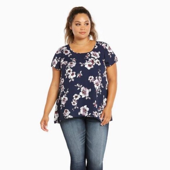 Women’s torrid 2 Navy Floral Print Georgette Pleated Back Top 18 20 2X XXL - Picture 11 of 11